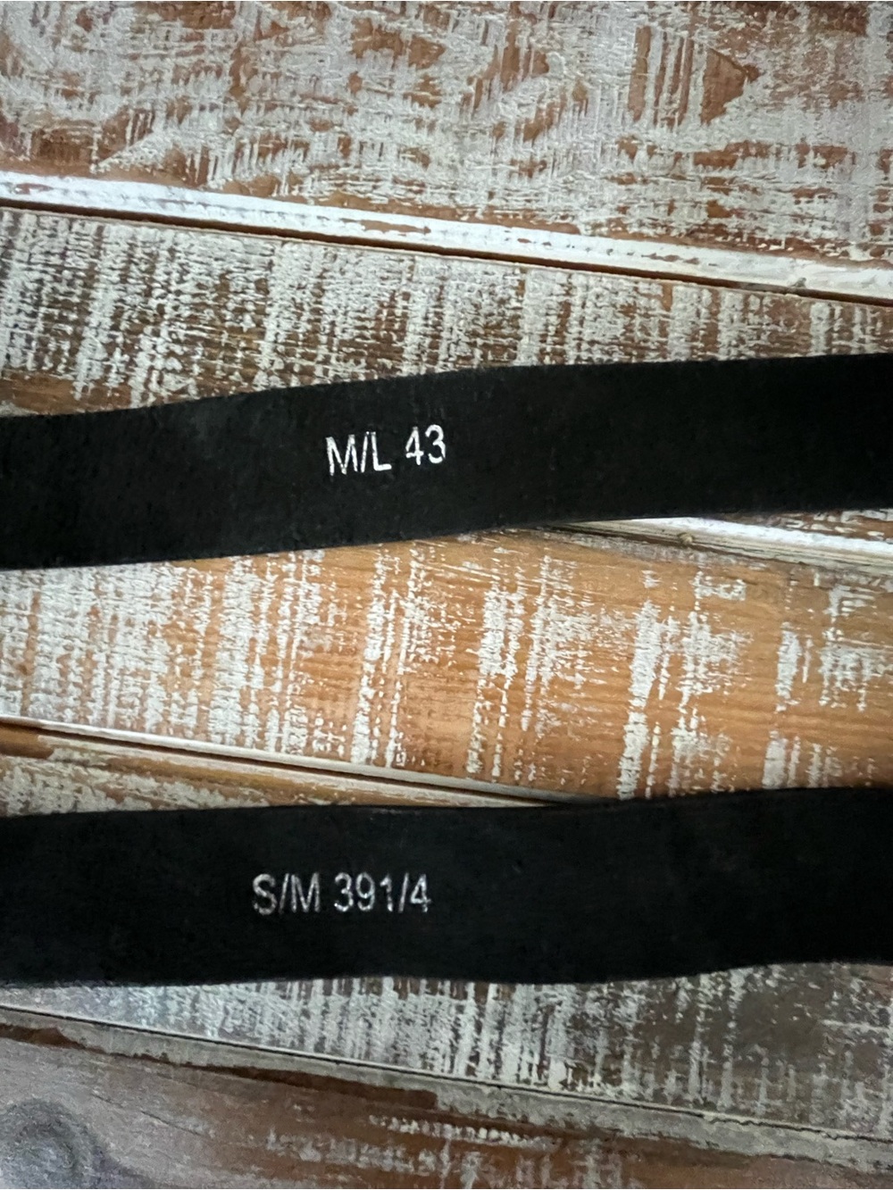 Women’s High Quality Belt with 'SEXY' Silver Lettering - Picture 4 of 5